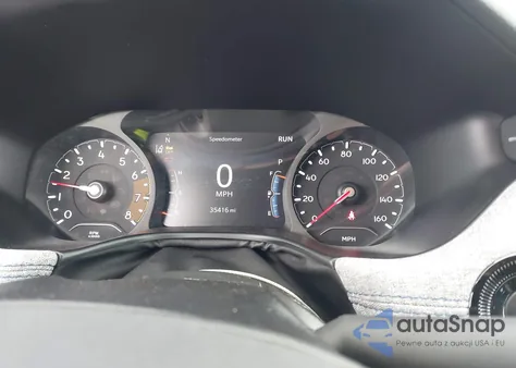 2024 Jeep Compass Latitude 4X4 z USA, uszkodzony, nr VIN 3C4NJDBN4RT118166